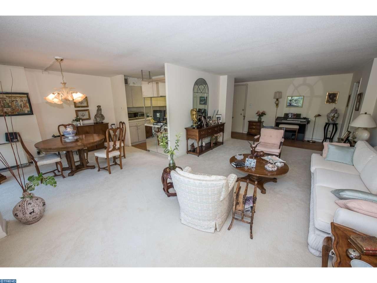 1366 Westbury Dr