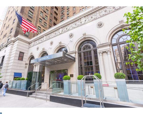 224 W Rittenhouse Sq #605