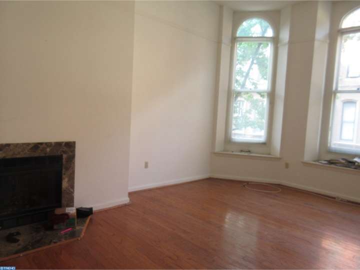 2030 Walnut St