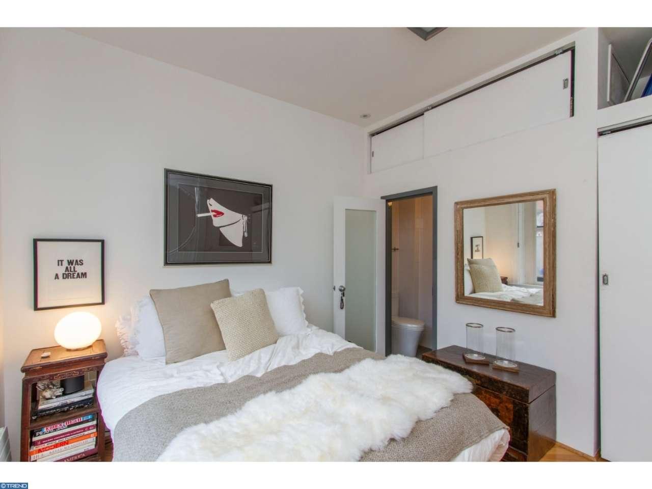 1414 S Penn Sq #33G