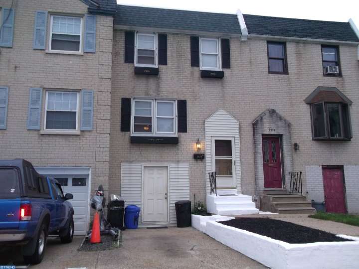 For Sale: 9278 Angus Pl Philadelphia, PA 19114