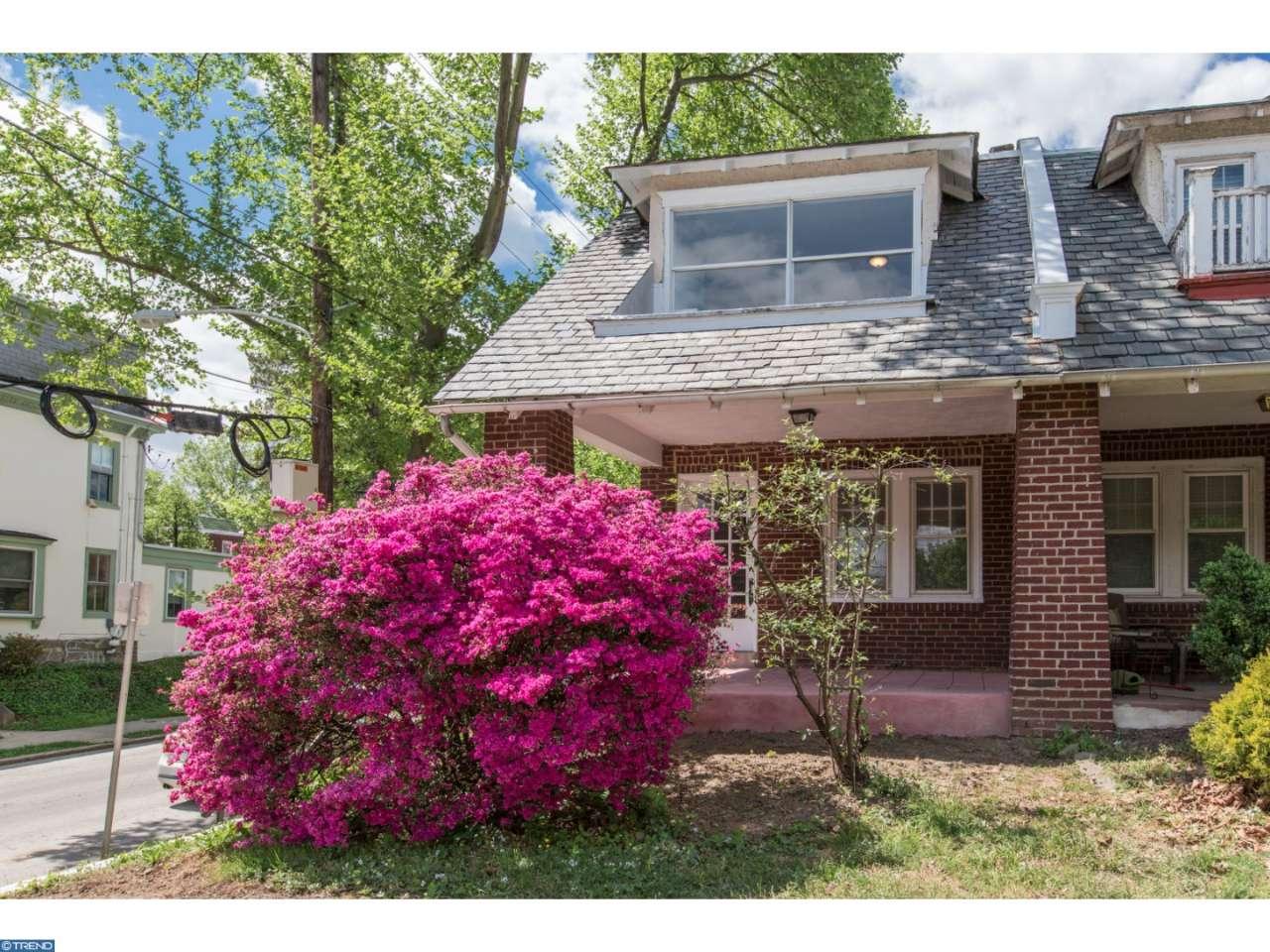 146 E Roumfort Rd
