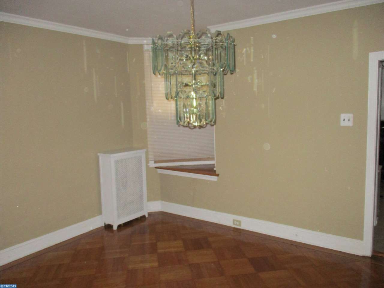 264 W Nedro Ave