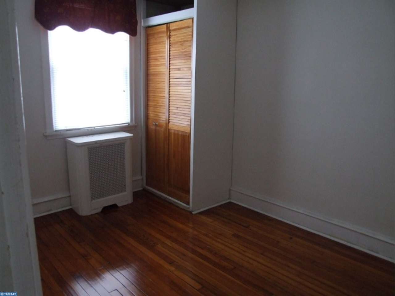 592 Van Kirk St