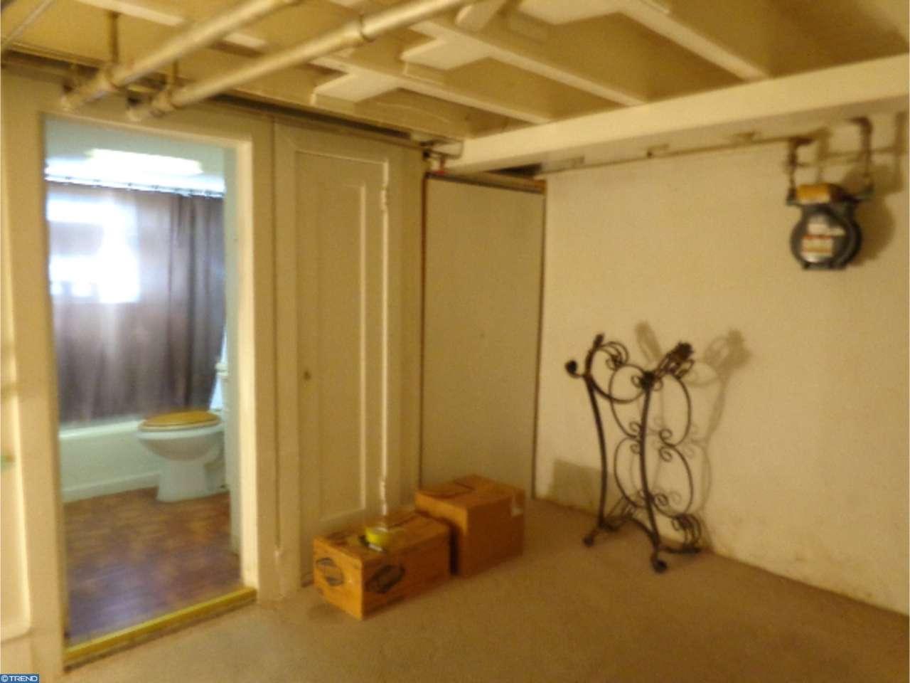 158 W Godfrey Ave