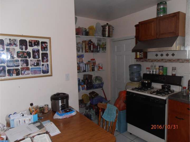 401 W Godfrey Ave