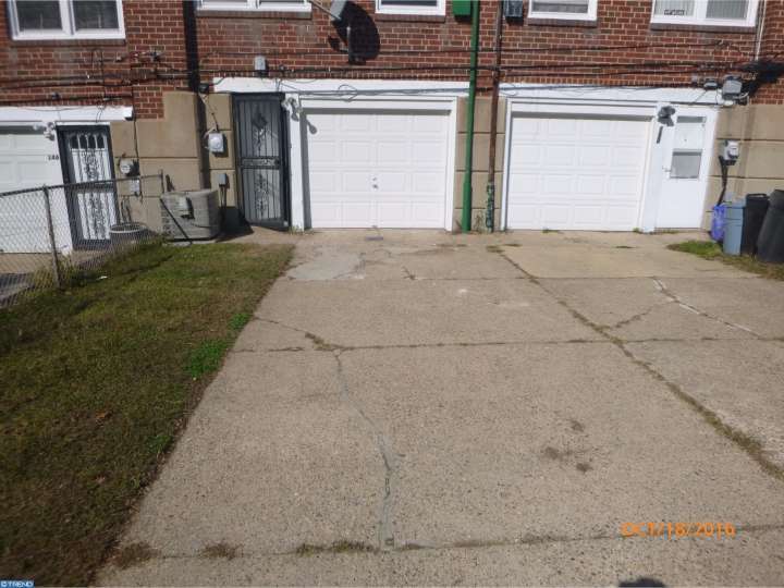 148 E Colonial St