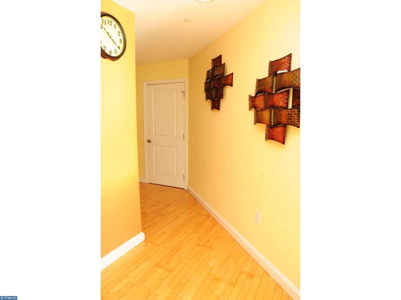 413 Wallace St #2D