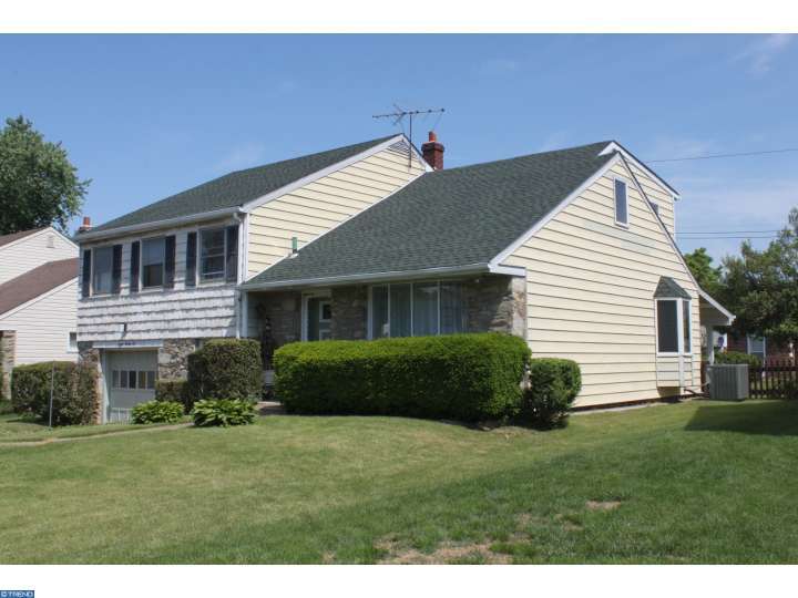 For Sale: 8026 Narvon St Philadelphia, PA 19136