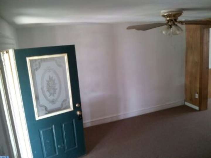 For Sale: 4623 Kraydor St Philadelphia, PA 19136