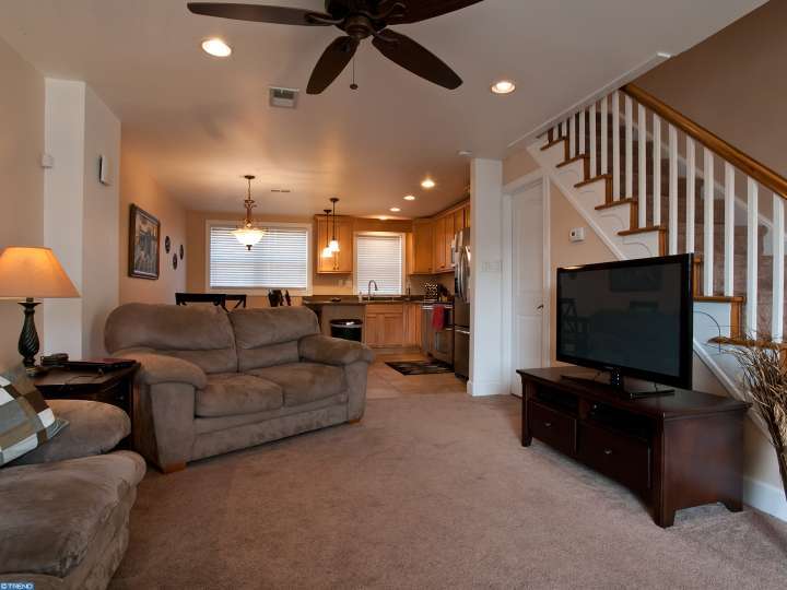 For Sale: 3510 Hartel Ave Philadelphia, PA 19136