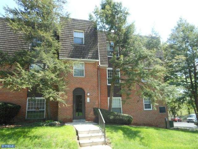 3900 Ford Rd #17L