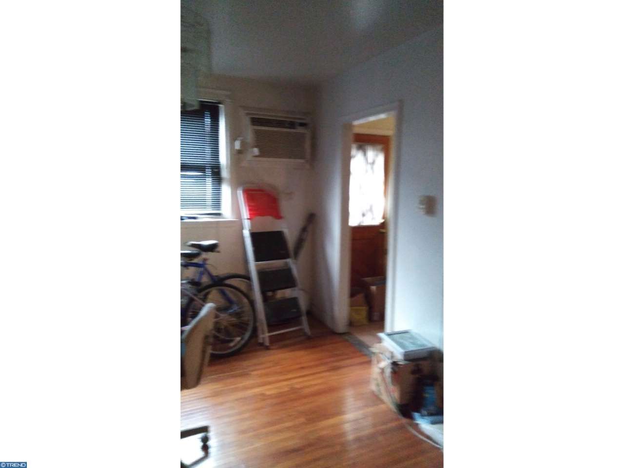 2324 Moore St