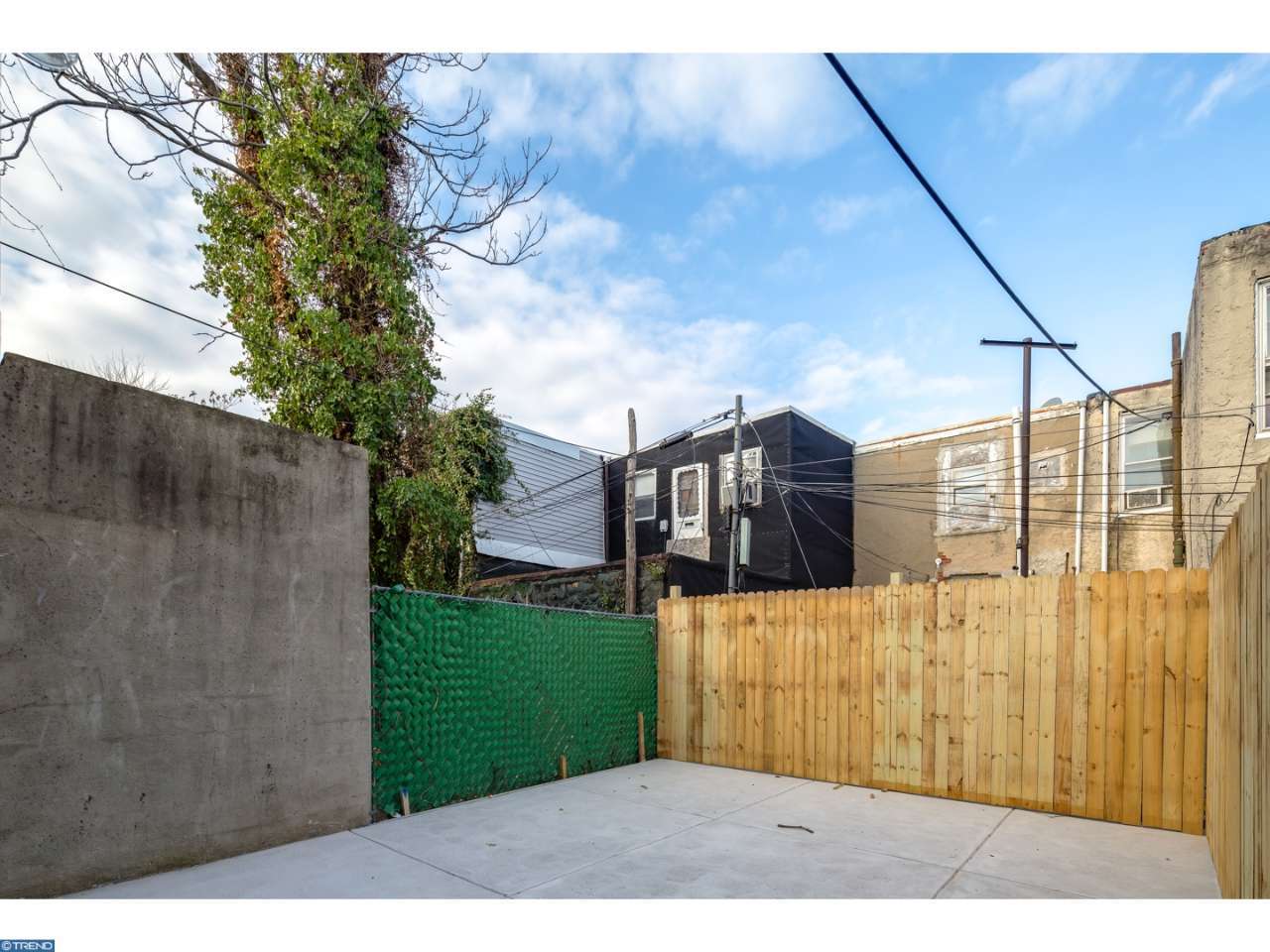 4737 Large St