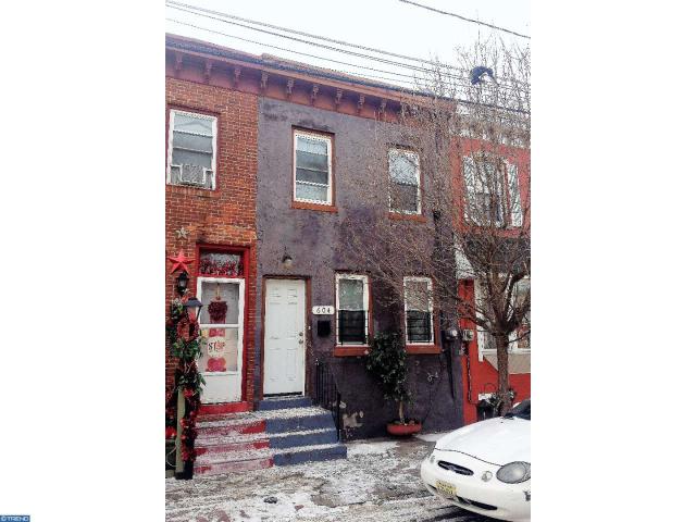 604 Clinton St
