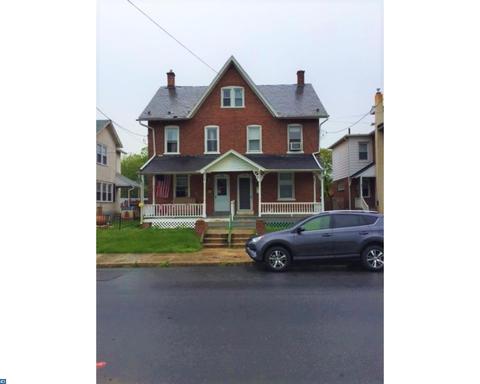 318 Astor Ct