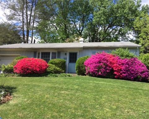 318 Astor Ct