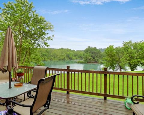 318 Astor Ct