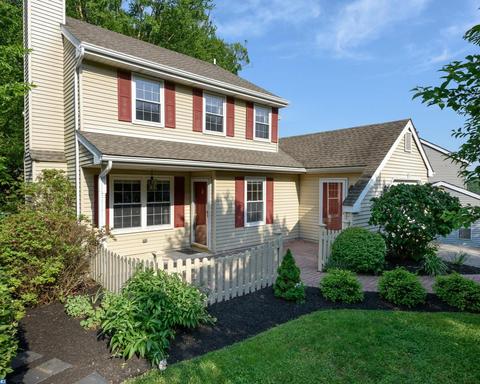 1118 Vermont Ln