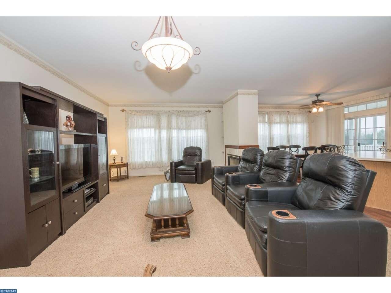 2102 White Fox Way
