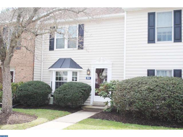 222 Windsor Ct