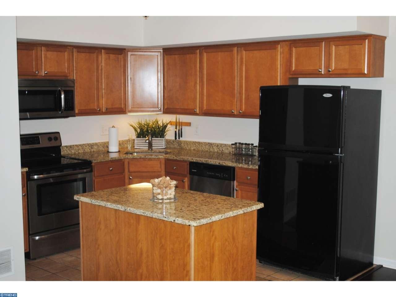 222 Windsor Ct