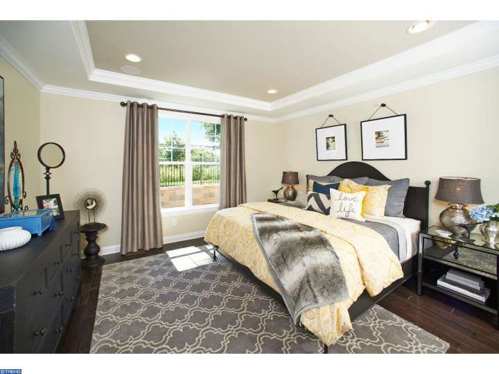 For Sale: 211 Elton Farm Cir Glen Mills, PA 19342