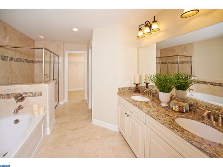 For Sale: 211 Elton Farm Cir Glen Mills, PA 19342