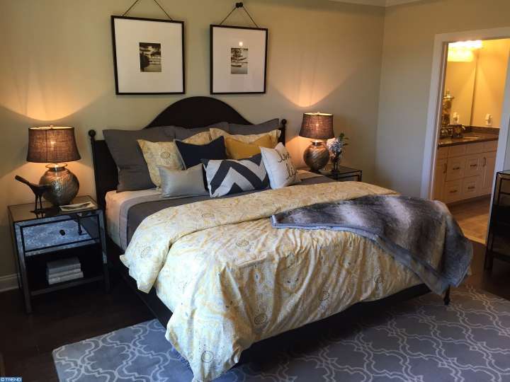 For Sale: 211 Elton Farm Cir Glen Mills, PA 19342