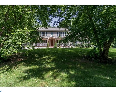 1 Victorian Ln
