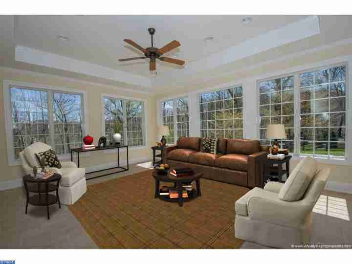For Sale: 8 White Horse Mdws Malvern, PA 19355