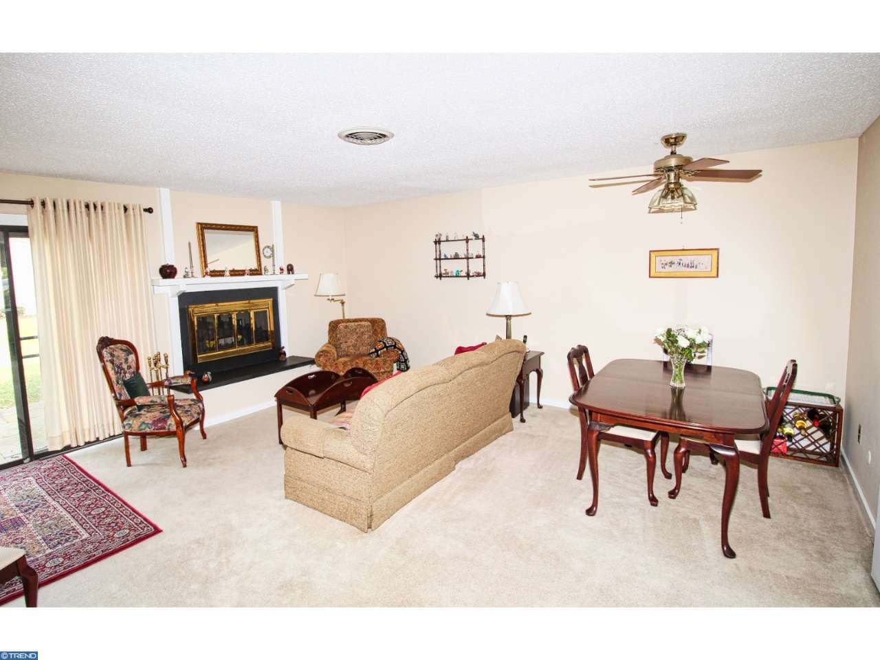 640 Summit House
