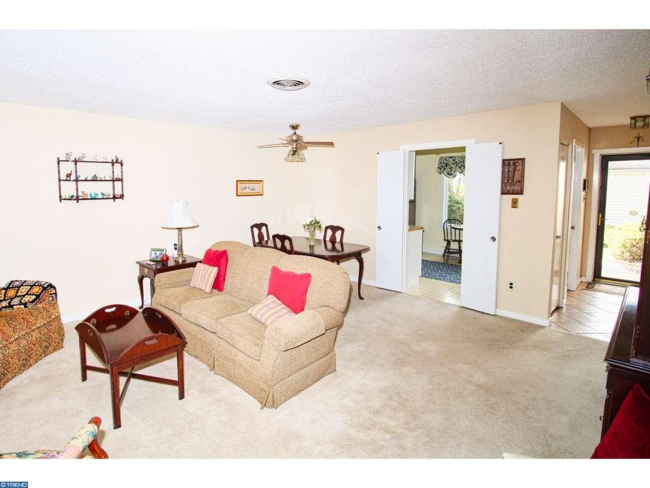 640 Summit House