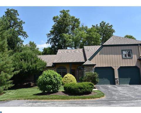 858 Jefferson Way