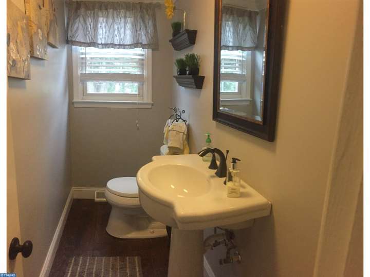 1194 Hidden View Dr