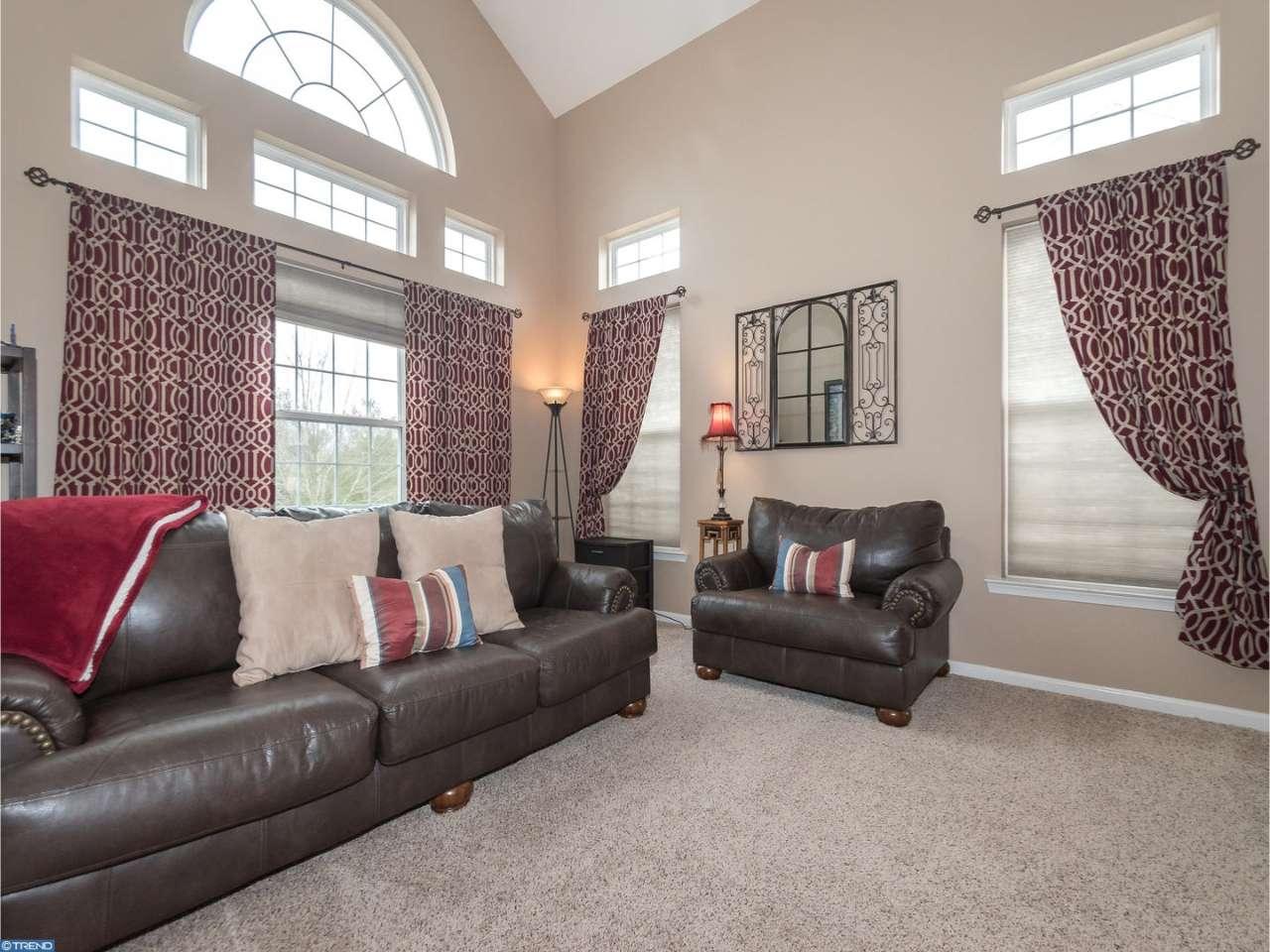 335 Winchester Ln