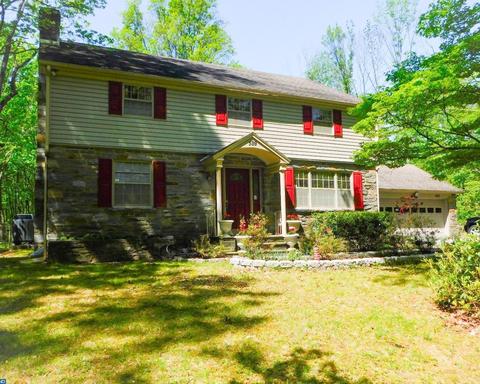 810 Petty Ln