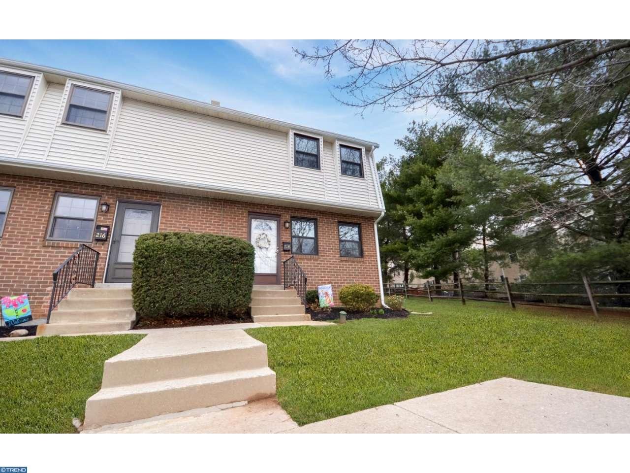 131 W 4th St