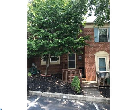 604 Dekalb St