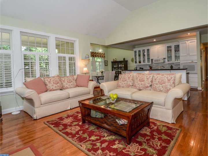 15 Norristown Rd