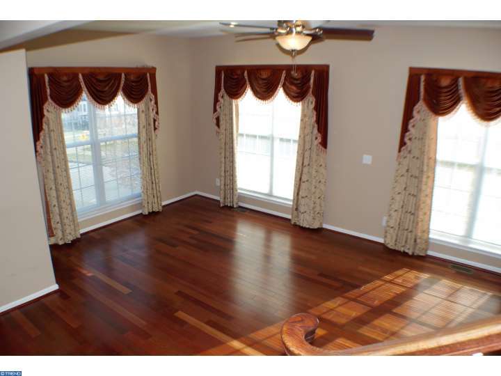 2007 Garrison Dr