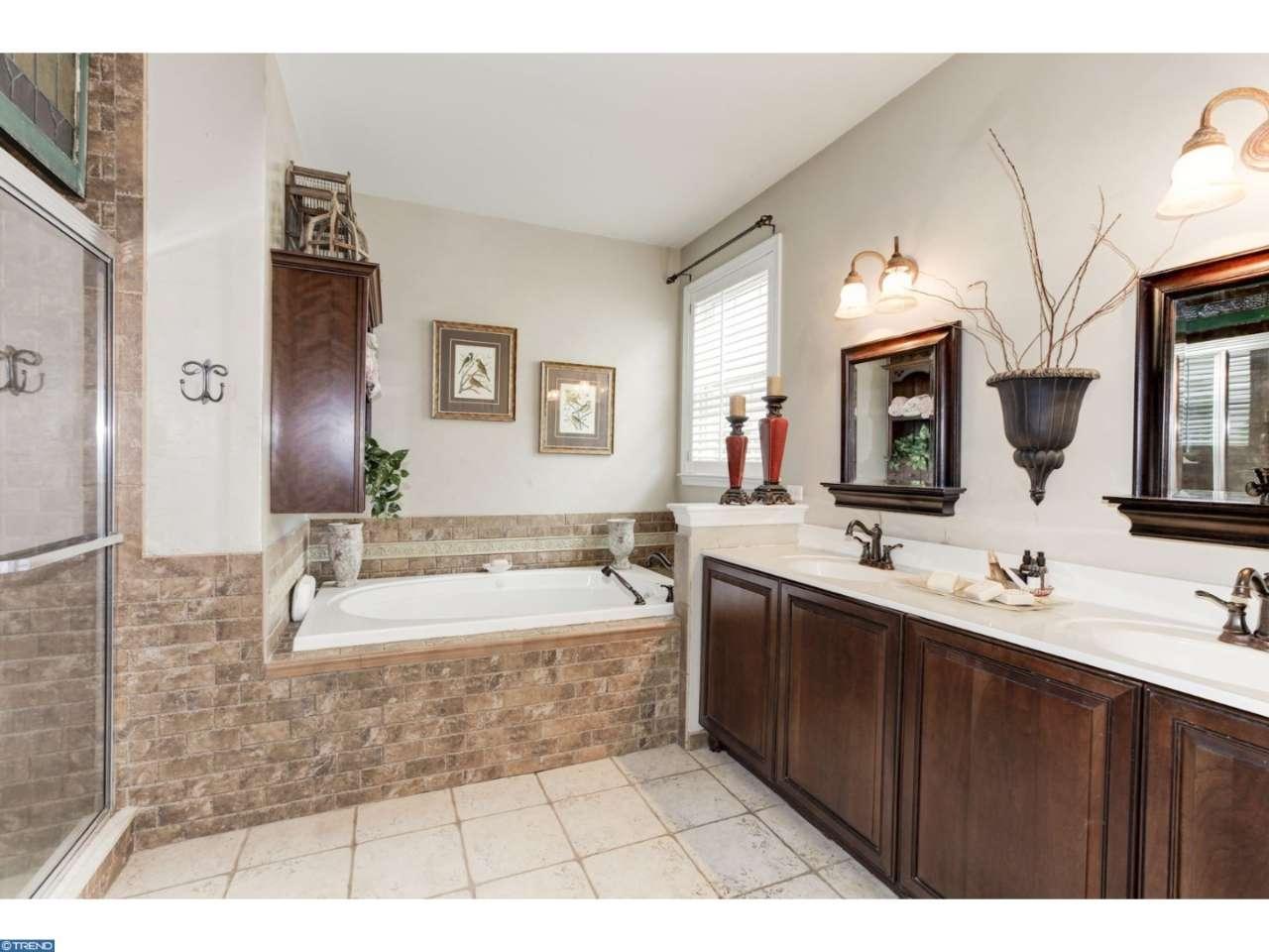 918 Mesa Ln