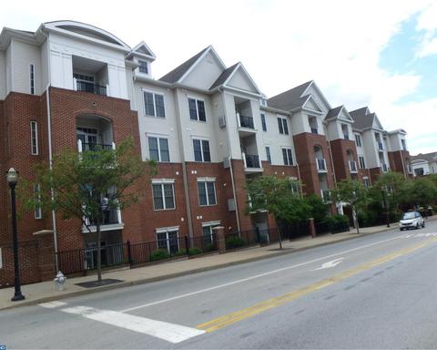 341 W 4th Ave
