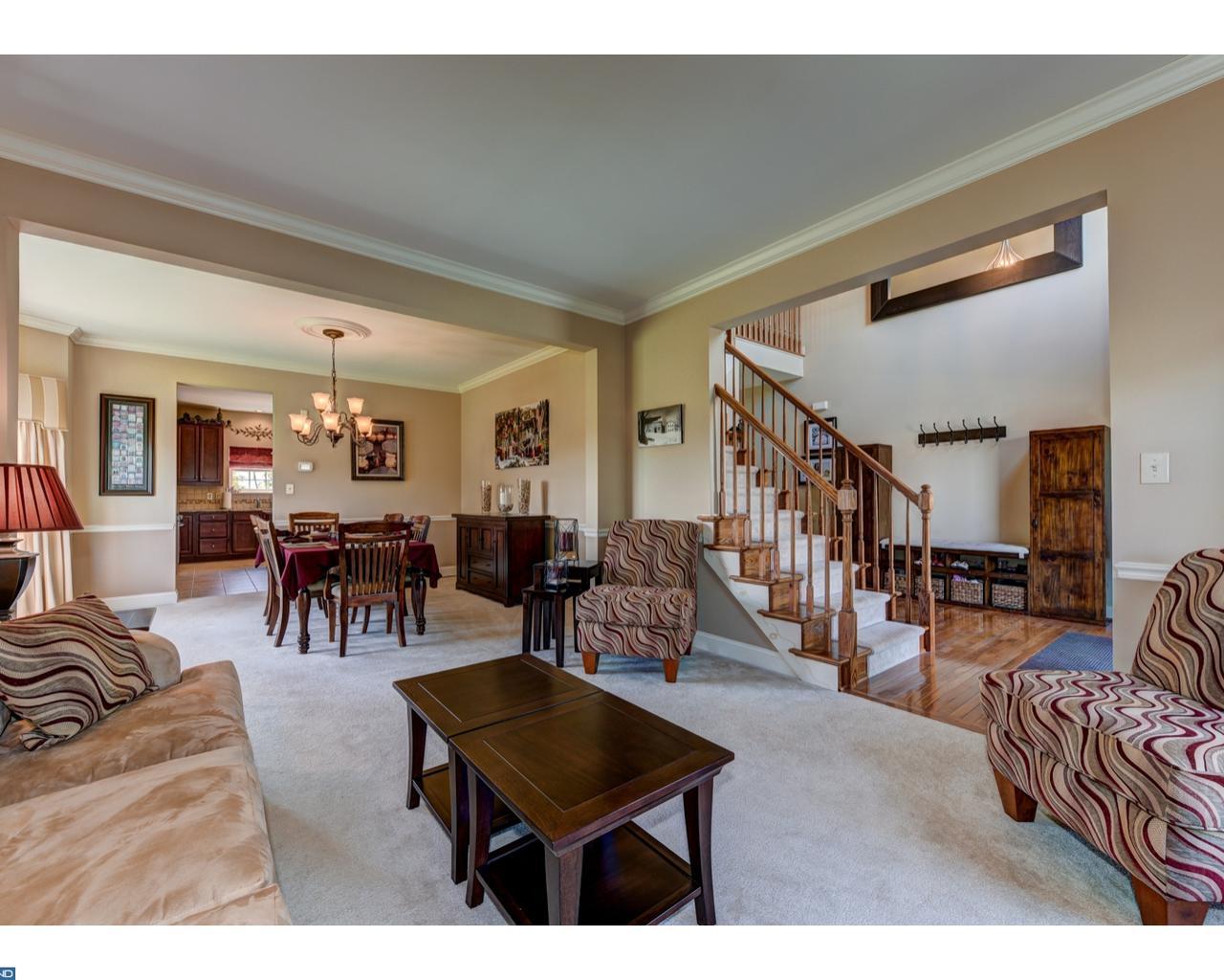 855 Cressman Rd
