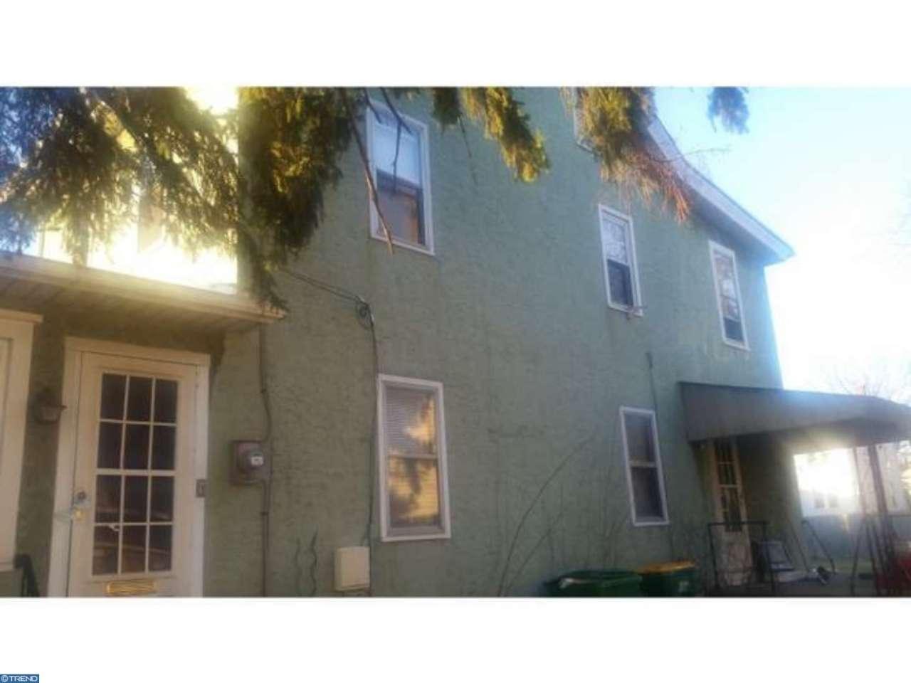 745 Jackson St
