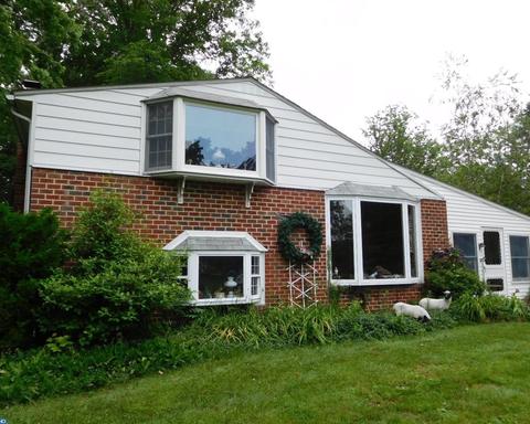 801 Lansdale Ave