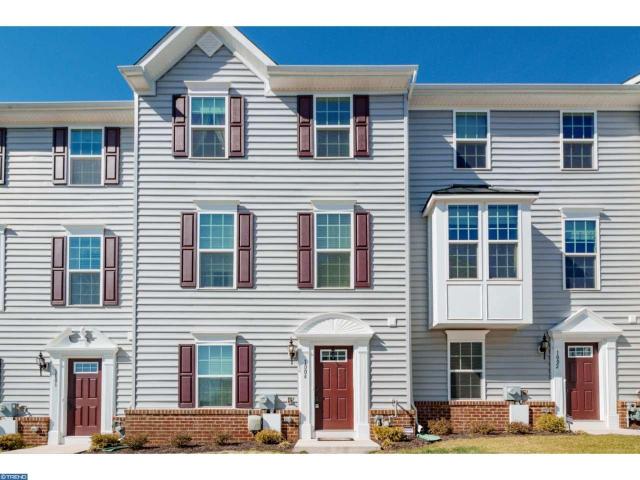 3618 Honey Locust Dr