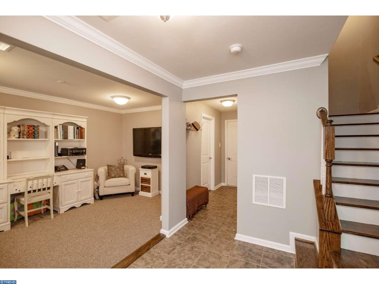 3618 Honey Locust Dr