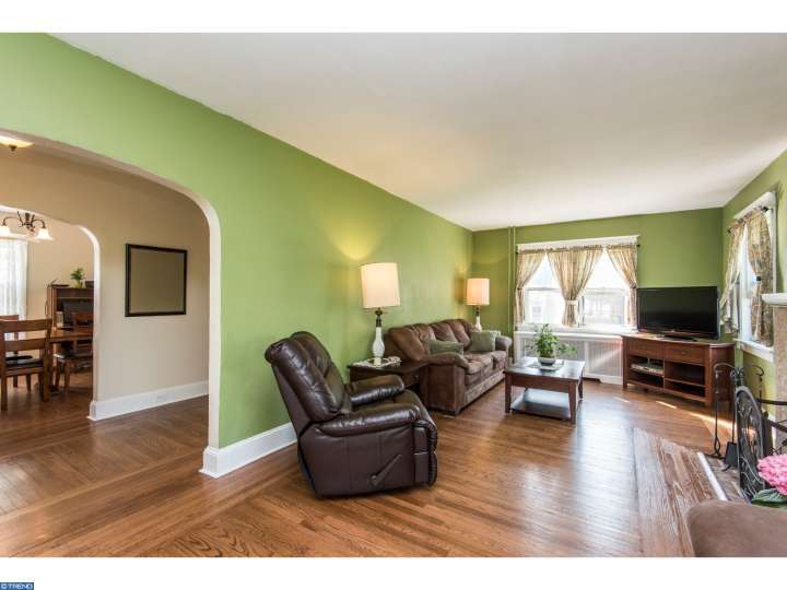 For Sale: 24 Manavon St Phoenixville, PA 19460