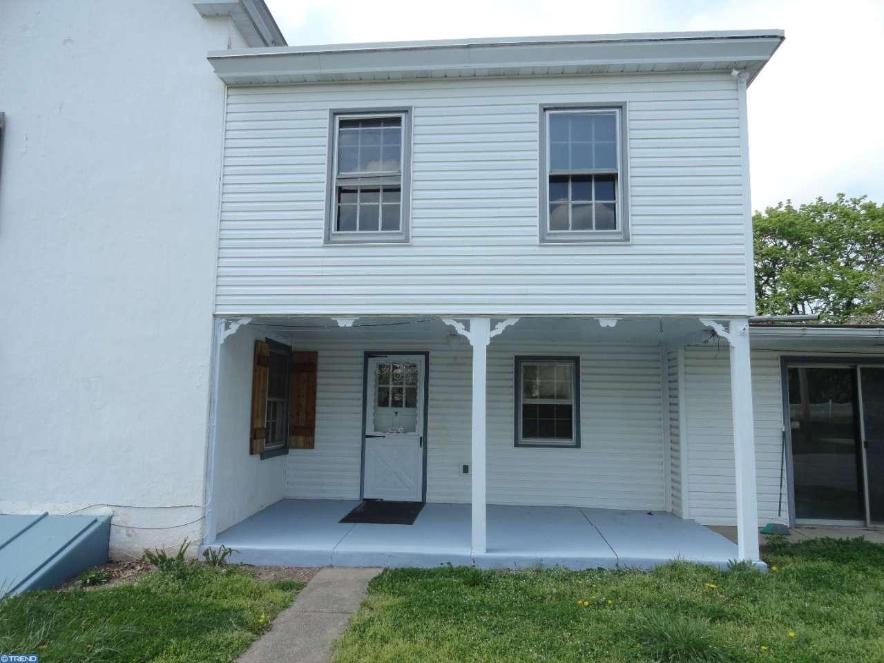 1025 Grandview Cir